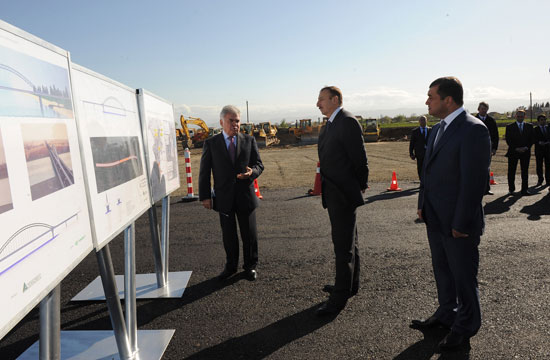 Azerbaijani President inspects reconstruction work in Alat-Astara-Iran frontier highway (PHOTO)
