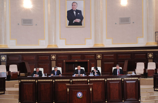 Azerbaijani President: Azerbaijan should create unity of science, higher education and economy (PHOTO)