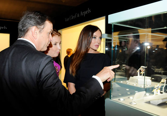 Azerbaijan's First Lady visits Masterpieces of Art exhibition at Museum of Modern Art (PHOTO)