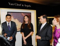 Azerbaijan's First Lady visits Masterpieces of Art exhibition at Museum of Modern Art (PHOTO)