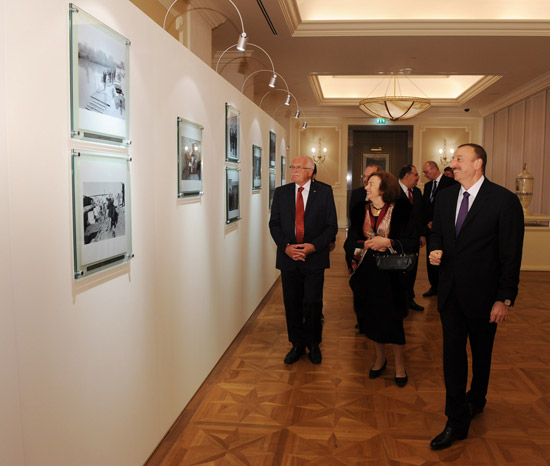 Czech President visits Heydar Aliyev Foundation (PHOTOS)