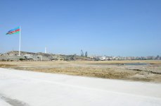 Azerbaijani President Familiarizes himself with Ongoing Improvement and Construction Works Around State Flag Square (PHOTO)