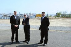 Azerbaijani President Familiarizes himself with Ongoing Improvement and Construction Works Around State Flag Square (PHOTO)