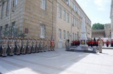Azerbaijani President visits monument to Azerbaijan Democratic Republic (PHOTO)