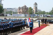 Azerbaijani President officially welcomed to Belgrade  (PHOTO)