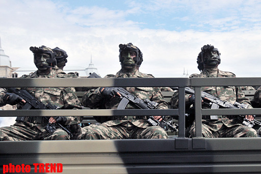 Rehearsals  underway for military parade in Baku - PHOTOSESSION