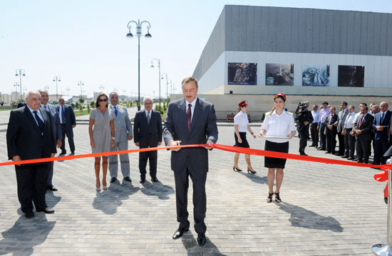 Azerbaijani President opens Darnagul station of Baku Metro (PHOTO)