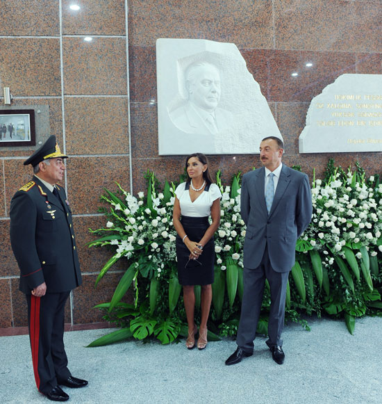 President Ilham Aliyev: Azerbaijan's citizens should be offered qualitative medical service (UPDATE) (PHOTO)