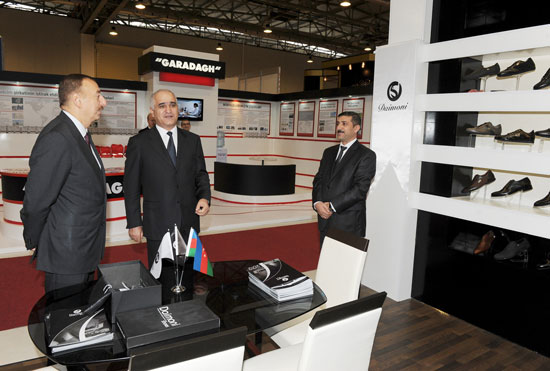 Azerbaijani President attends "Azerbaijan - 20 years of independence" exhibition (PHOTO)
