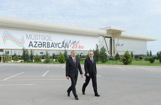 Azerbaijani President attends "Azerbaijan - 20 years of independence" exhibition (PHOTO)
