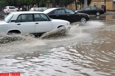 Baku’s streets turned into torrents following the rain - PHOTOSESSION