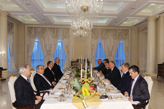 Azerbaijani President receives Russian Deputy Prime Minister, heads of North Caucasus republics (PHOTO)