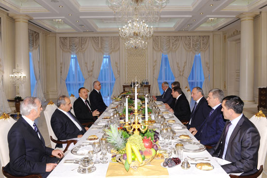 Azerbaijani President receives Russian Deputy Prime Minister, heads of North Caucasus republics (PHOTO)