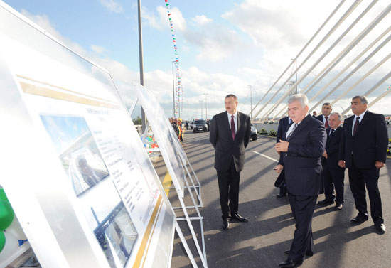 Azerbaijani President inaugurates pedestrian underpasses and interchange on Mardakan highway (UPDATE) (PHOTO)