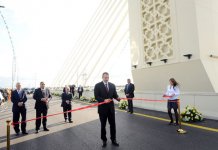 Azerbaijani President inaugurates pedestrian underpasses and interchange on Mardakan highway (UPDATE) (PHOTO)
