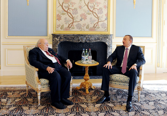 Azerbaijani President receives Turkish ex-President