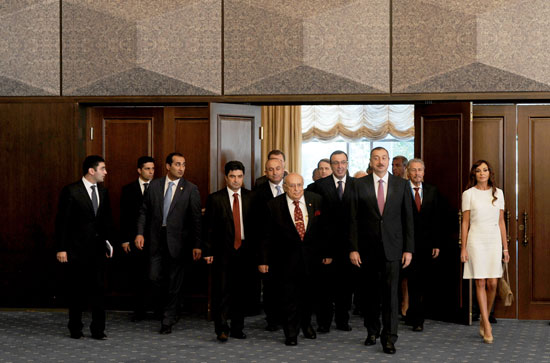 Azerbaijani president attends opening of International Forum in Baku (PHOTO)