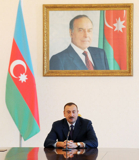 President Ilham Aliyev receives members of Rabita volleyball team - winners of club world championships