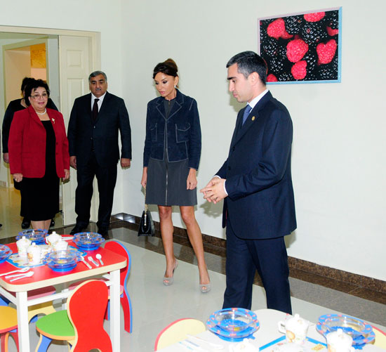 First Lady of Azerbaijan inaugurates schools in capital`s Khazar District (PHOTO)