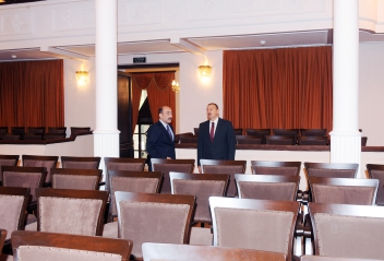 Azerbaijani President familiarizes with Azerbaijan State Song Theater after capital repair and reconstruction (PHOTO)