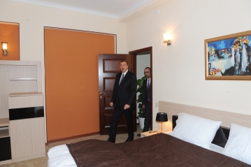 President Ilham Aliyev inaugurates Green Hill Inn hotel in Shaki (PHOTO)