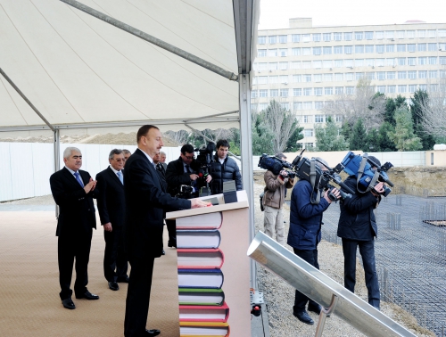 Azerbaijani president breaks ground for Central Scientific Library of Azerbaijan National Academy of Sciences (PHOTO)