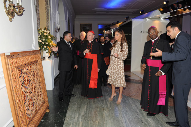 Azerbaijan`s First Lady attends celebrative events to mark Azerbaijan`s regaining its independence in Italy (PHOTO)