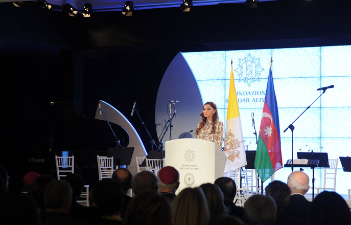 Azerbaijan`s First Lady attends celebrative events to mark Azerbaijan`s regaining its independence in Italy (PHOTO)