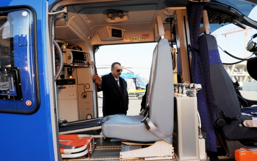 Azerbaijani President inspects course of construction work at new terminal building of Heydar Aliyev International Airport (PHOTO)