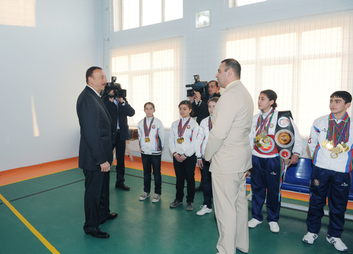Azerbaijani President opens new building for secondary school in Goranboy (PHOTO)