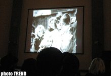 Baku commemorates Holocaust victims (PHOTO)