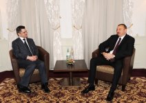 Azerbaijani President meets Serbian FM in Munich