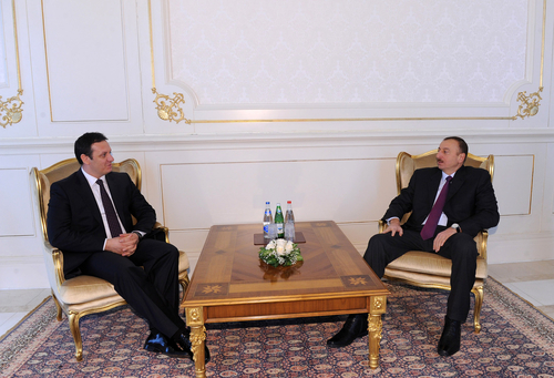 Azerbaijani President receives credentials of several ambassadors (PHOTO)