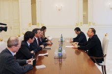 Azerbaijani President receives French transport minister, presidential advisor for diplomatic affairs (PHOTO)