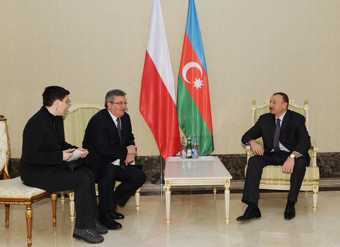 Ilham Aliyev meets Polish president