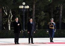 Georgian President officially welcomed to Azerbaijan (PHOTO)