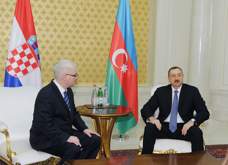 Presidents of Azerbaijan and Croatia meet one-on-one (PHOTOS)