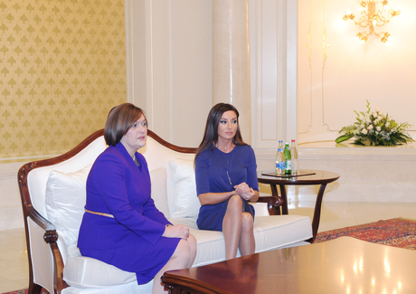 Presidents of Azerbaijan and Croatia meet one-on-one (PHOTOS)