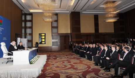 Presidents Ilham Aliyev and Ivo Josipovic attend Azerbaijan-Croatia business forum (PHOTO)