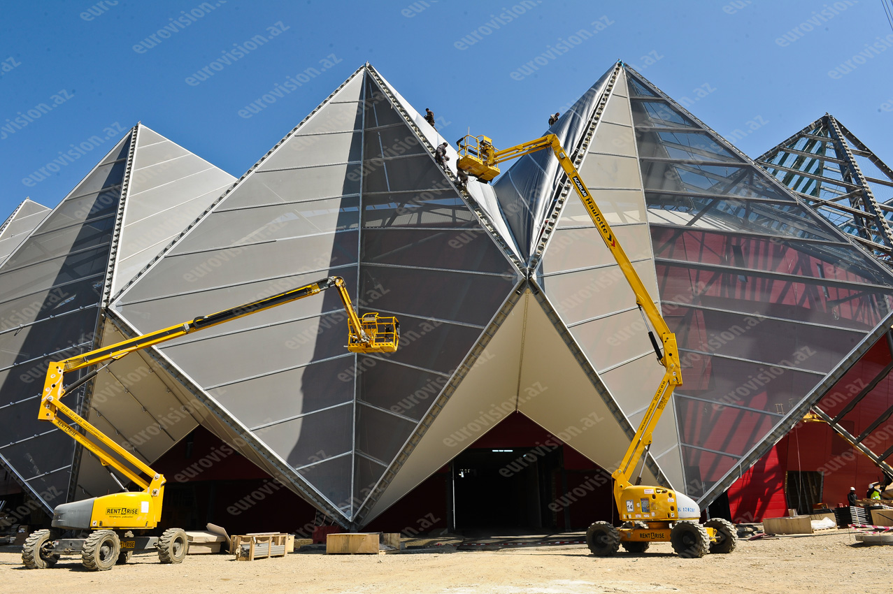 Final work at Baku Crystal Hall (VIDEO-PHOTO)