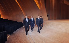 Azerbaijani President inspects construction progress in Heydar Aliyev Center (PHOTO)