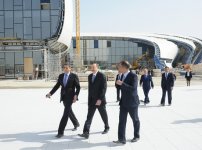Azerbaijani President inspects construction progress in Heydar Aliyev Center (PHOTO)