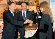 Azerbaijani President gets acquainted with Azerbaijan International Travel and Tourism Fair in Baku