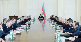President of Azerbaijan chairs Cabinet’s meeting on outcomes of socio-economic development in first quarter 2012 and forthcoming duties (PHOTO)