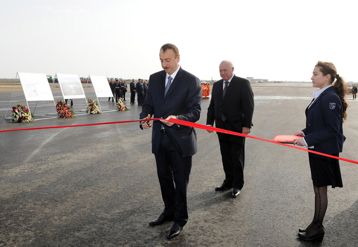 Azerbaijan`s President inaugurates new runway at Heydar Aliyev International Airport (PHOTO)