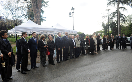 Mehriban Aliyeva unveils monument to great poet Nizami Ganjavi in Rome (PHOTO)