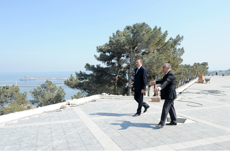 Azerbaijani President inspects work carried out in Baku on reconstruction and repair (PHOTO)