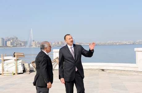 Azerbaijani President inspects work carried out in Baku on reconstruction and repair (PHOTO)