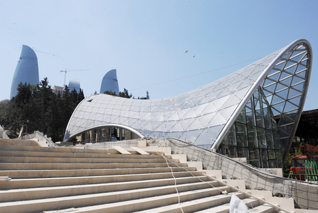 Azerbaijani President inspects work carried out in Baku on reconstruction and repair (PHOTO)