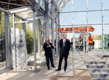Azerbaijani President inspects work carried out in Baku on reconstruction and repair (PHOTO)